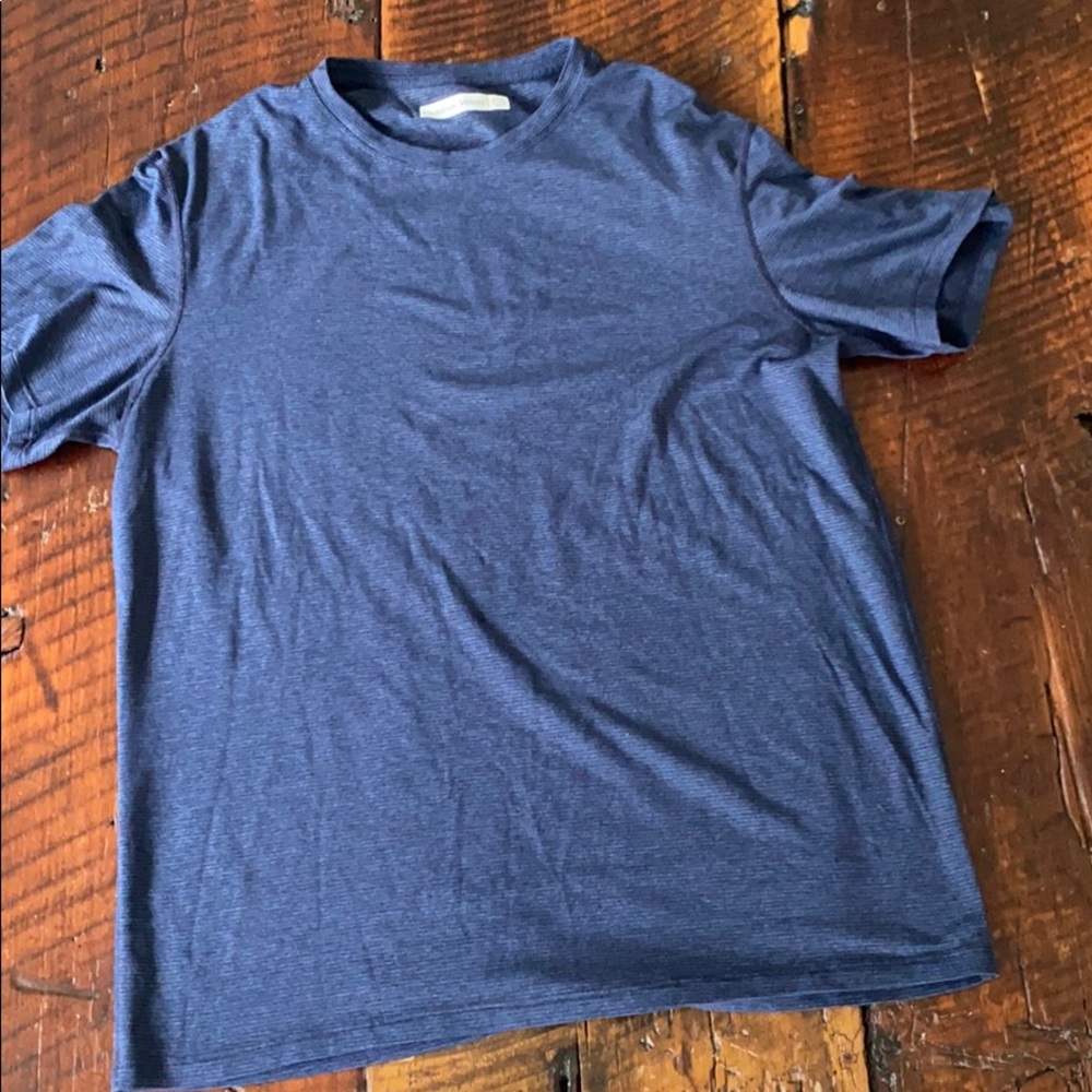 Men’s Blue Outdoor Voices workout T shirt